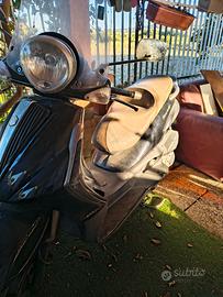 Piaggio Beverly 250 Tourer