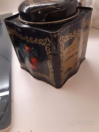 Scatole di latta vintage