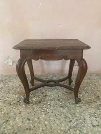 Tavolino legno massello