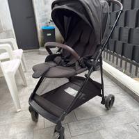 Passeggino leggero nuna