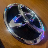 Logo auto toyota ad incastro 13x9cm