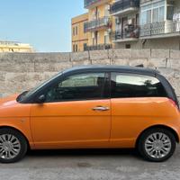 lancia y momo design 