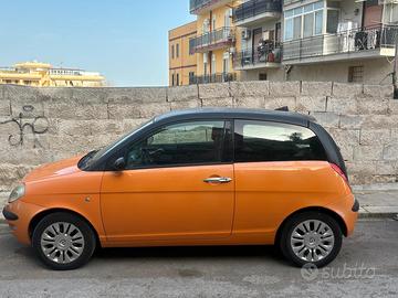 lancia y momo design 