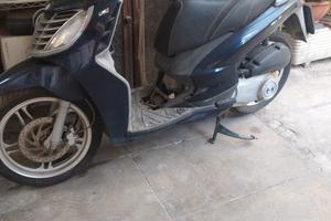 scooter Malaguti 150