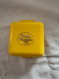 Polly pocket
