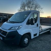 Fiat Ducato carroattrezzi, patente B