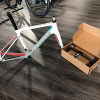 Factor Ostro vam kit frame+piega integrata