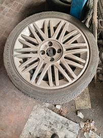 gomme e cerchi Lancia ypsil