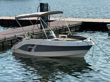 Barca open Marinello Eden 18 + suzuki 40 solo lago