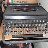 antiche macchina per scrivere  olivetti