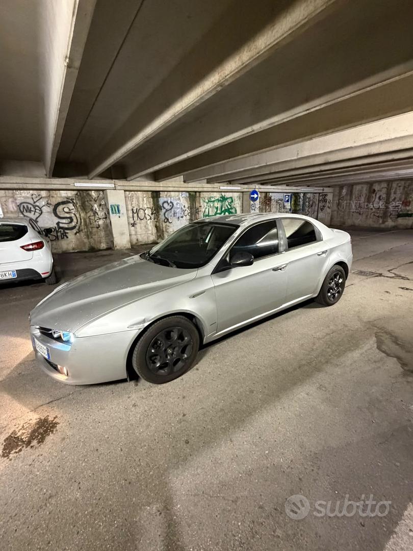 Alfa Romeo 159 2007 photo 2