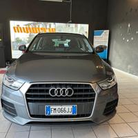 Audi Q3 2.0 TDI 150 CV S tronic