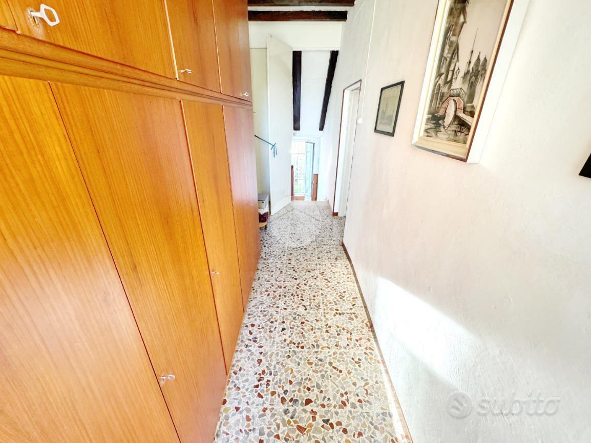 CASA INDIPENDENTE A TORRILE - Altro