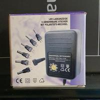 Adattatore Universale 12.5W (500mA).