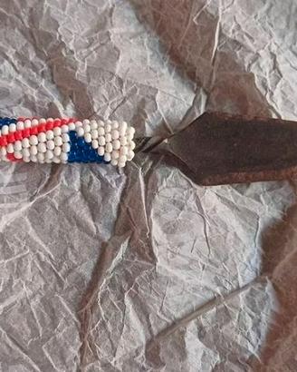 Tagliacarte coltello artigianato africano perline