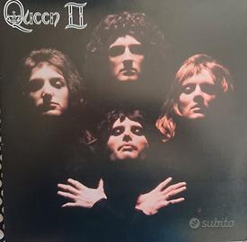 Disco in vinile dei Queen "QUEEN II"