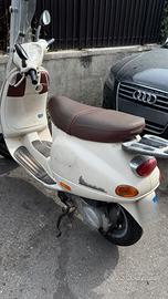  Scamb10 Vespa et4 125 