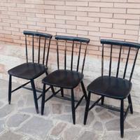 Set di 3 sedie laccate, produzione anni 60 tipica