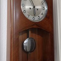 Orologio a pendolo da parete