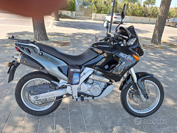 Aprilia Pegaso Cube 650