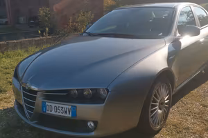 Alfa Romeo 159