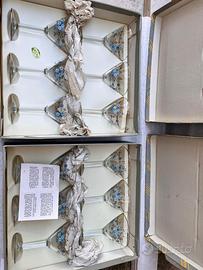 Bicchieri da cocktail, decorati a mani vintage