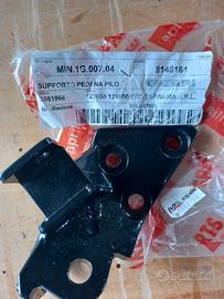 coppia supporto pedana  Aprilia Caponord