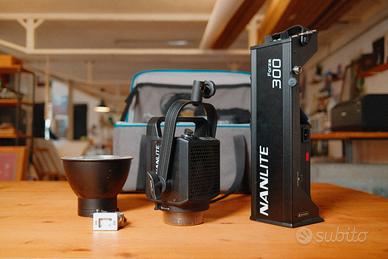 Nanlite Forza 300 - con borsa e accessori