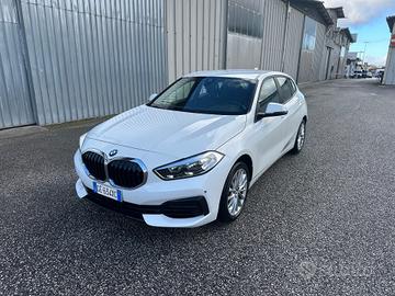 Bmw 116 d 5p. Advantage SPORT