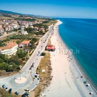 Casa a pochi passi dal mare a guardavalle m. (cz)