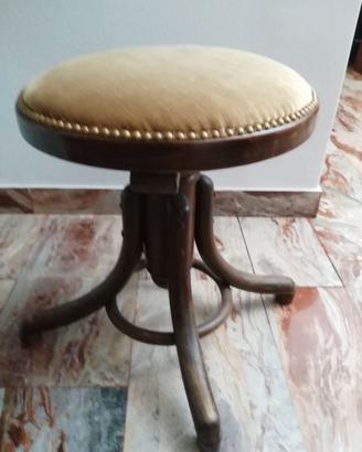 sgabello pianoforte Thonet