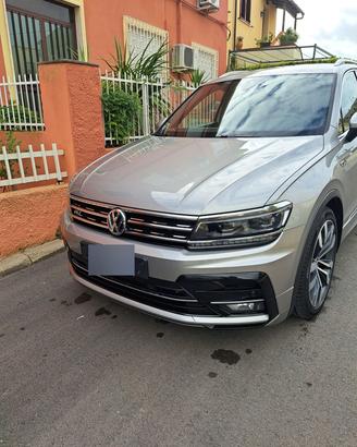 volkswagen tiguan R line 2.0 tdi dsg