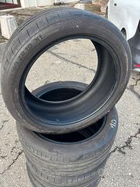 Pneumatici continental 255/40/19