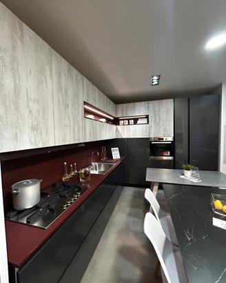Cucina Angolare 365+280cm di Mobilturi