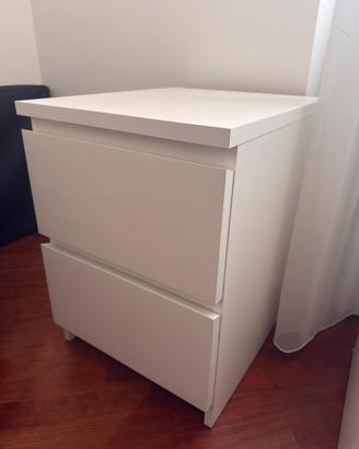 Comodink ikea Malm