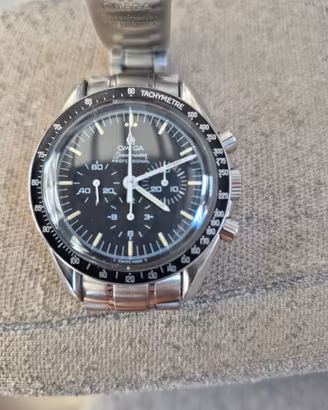 omega speedmaster apollo 11