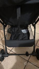 Passeggino leggero chicco