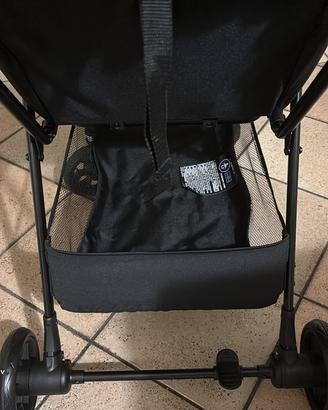 Passeggino leggero chicco