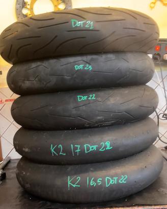 Gomme anteriori supermotard/Naked/Supersportive