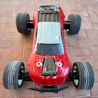 Monster truck kyosho psycho kruiser 1/8