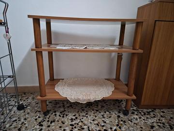 Mobiletto porta TV o altro