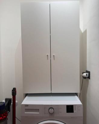 Mobile lavanderia IKEA bianco
