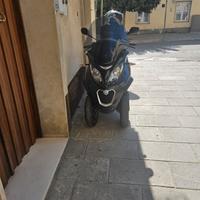 Scuterone usato pocco