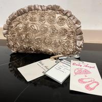 Romantiche pantofole con porta pantofole