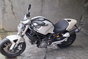 Ducati Monster 696+ - 2009