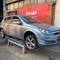 Ricambi Opel Astra H Z17DTH  2004