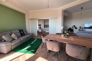 Borgo, luminoso sei vani ristrutturato