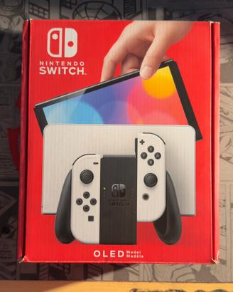 Nintendo Switch OLED Bianco + Giochi e Accessori
