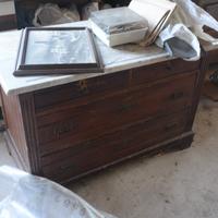 Cassettiera in legno