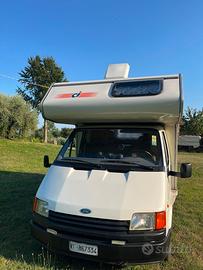 Vedo camper Ford Transit